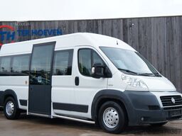 FIAT Ducato CNG Rollstuhl 6-Sitzer Rampe 2 Plätze