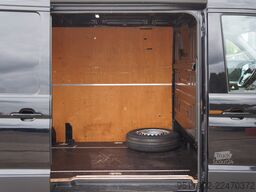 VW Crafter 2.0 TDi L2H1 DSG LED Massage ACC AHK 3.5