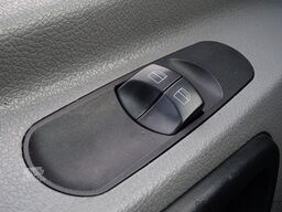 MERCEDES-BENZ Mercedes Sprinter 515 CDI SZM BE Combi Automatik