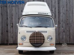 VW T2 A Westfalia Camper Hubdach Festbett