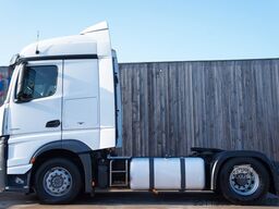 MERCEDES-BENZ Actros 1942 Streamspace 2x Tank Euro6 Navi