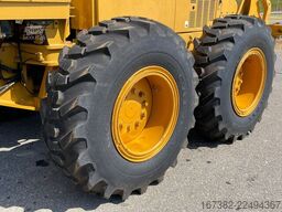 Caterpillar 140K