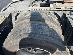Yourtrucks GmbH Yourtrucks GmbH Yourtrucks GmbH