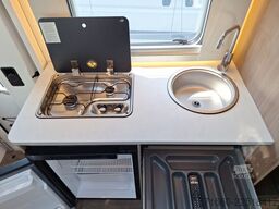 CARADO pro A 132 AUTOMATIK, SAT+TV, NAVI+RFK, MARKISE