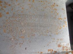 LAMBERET LVFS 3,CARRIER VECTOR 1350,SAF,LIFT ACHSE,TOP!!!