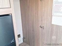 CARADO pro A 464 AUTOMATIK, SAT+TV, NAVI+RFK, MARKISE