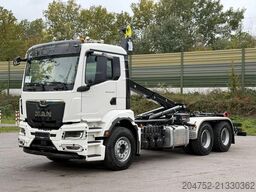 MAN TGS 26.520 MAN TGS 26.520 6x4 Retarder MulitLif...