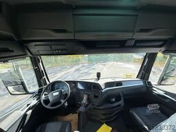 Hulleman Trucks & Machinery BV Hulleman Trucks & Machinery BV Hulleman Trucks & Machinery BV