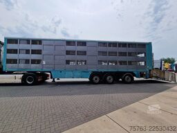Lecitrailer Guiton livestock trailer 3 deck - Loadlift - St...
