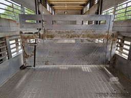 Lecitrailer Guiton livestock trailer 3 deck - Loadlift - St...