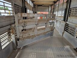 Lecitrailer Guiton livestock trailer 3 deck - Loadlift - St...