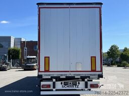 Schmitz Cargobull Curtainsider Standard Getränke