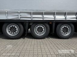 Schmitz Cargobull Curtainsider Mega Getränke