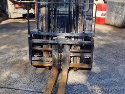 Doosan D25-5 Duplexmast, Seitenverschiebung, autom. Gabelverst.