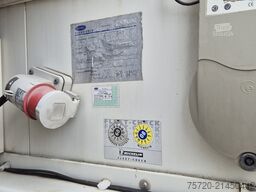 Schmitz Koffer LBW  Unfallschaden, fahrbereit