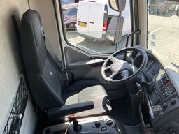 DAF LF 230 FA / 12 Ton / 217 dkm / Navi - Camera / ...