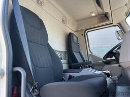 DAF LF 230 FA / 12 Ton / 217 dkm / Navi - Camera / ...