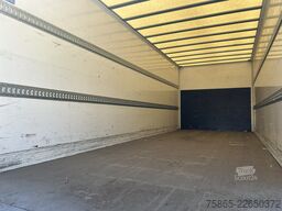 DAF LF 230 FA / 12 Ton / 217 dkm / Navi - Camera / ...