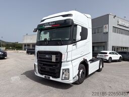 FORD TRUCKS Tractor - F-MAX 2020 Comfort Pack + 3 Anni Garanzia