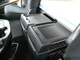 MERCEDES-BENZ AROCS 1845