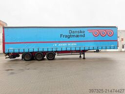 Kel-Berg Curtainsider / Planenauflieger / Gardin