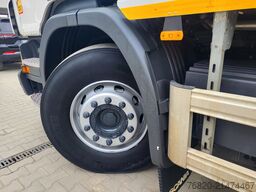 SCANIA P280