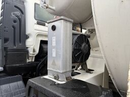 MAN TGS 32.430 8x4 BB EURO6 BETONOMIESZARKA LIEBHERR