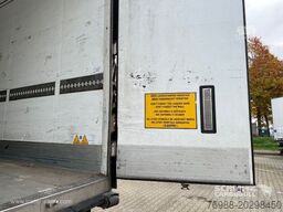 Schmitz Cargobull Tiefkühler Standard