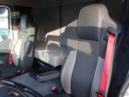 Renault D250 Bakwagen + Laadklep Deuren