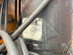 MERCEDES-BENZ VIANO 814/MIT KRAN-GREIFER