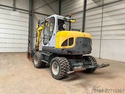 Neuson EW 100