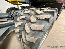 Neuson EW 100