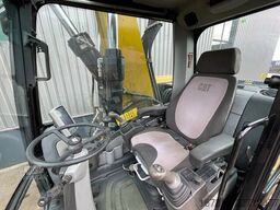Caterpillar M322D