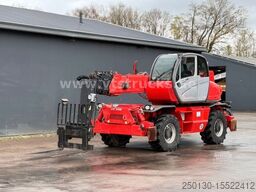 MANITOU MRT 2150 Privilege Teleskoplader Palettengabel
