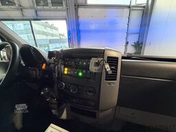 MERCEDES-BENZ Sprinter II 316 CDI L2*RTW*KTW*LIEGE*TRAGESTUHL