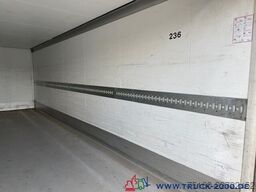 Mercedes-Benz Antos 1830 Isolierter Koffer 7.40m LBW 1.5t.