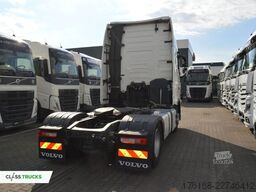 VOLVO FH 500 XL i-ParkCool ACC Side Skirts