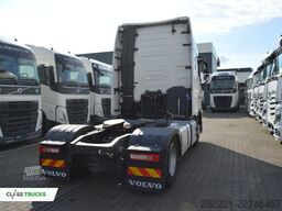 VOLVO FH 500 XL i-ParkCool ACC Side Skirts
