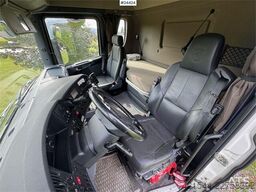 Scania R580 8x4 Tipper Truck – 88,000 km