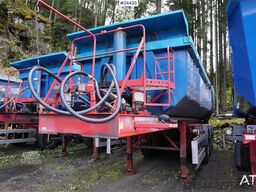 Carnehl 3-Axle Tipping Semi-Trailer