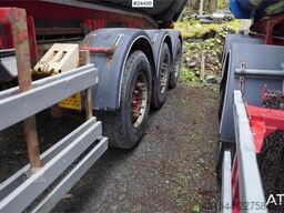 Carnehl 3-Axle Tipping Semi-Trailer