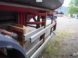 Carnehl 3-Axle Tipping Semi-Trailer