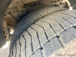 VOLVO FL 240 4X2R, PLANE, MANUAL, E4, LADEBORDWAND,