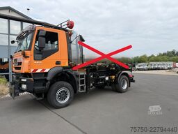 IVECO Trakker AD 190T36  4x4 Winterdienst