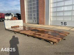 Flatbed container 
