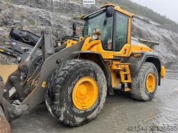 Volvo L110H Wheel Loader with Bucket – 3,100 Hours WATCH