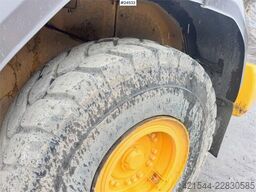 Volvo L110H Wheel Loader with Bucket – 3,100 Hours WATCH