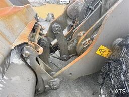 Volvo L110H Wheel Loader with Bucket – 3,100 Hours WATCH