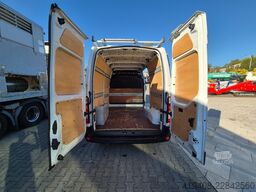 Renault Master 2.3 145 / L2H2 / Serviced!