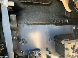 Volvo FM 420 8x2 Euro 6 HMF 26 t/m laadkraan Geschikt...